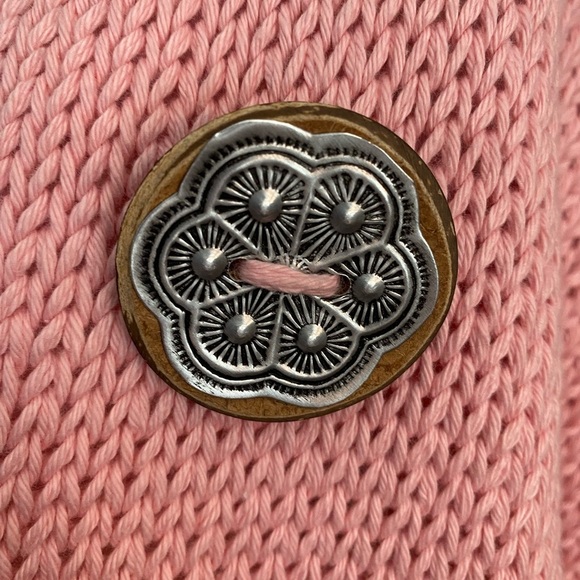 Soft Pink Knit Scarf - Picture 5 of 12